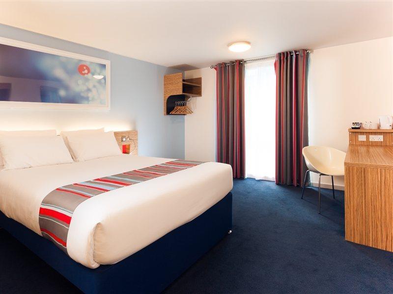 Travelodge London Central City Road Eksteriør bilde